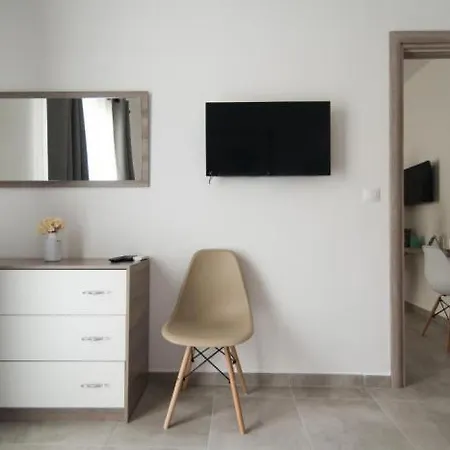Olive House Apartment