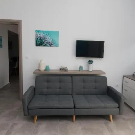 Olive House Apartment *